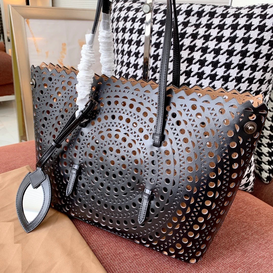 Cut-out tote bag