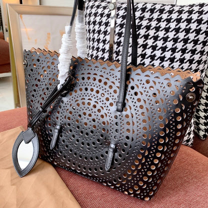 Cut-out tote bag