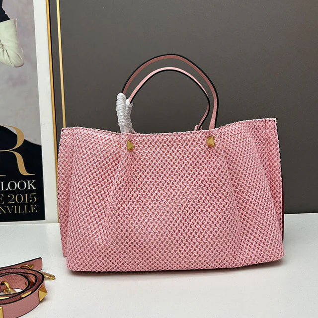 Woven straw tote bag