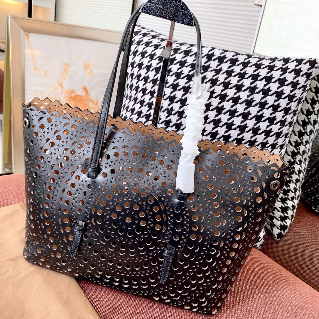 Cut-out tote bag