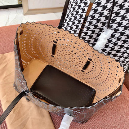 Cut-out tote bag